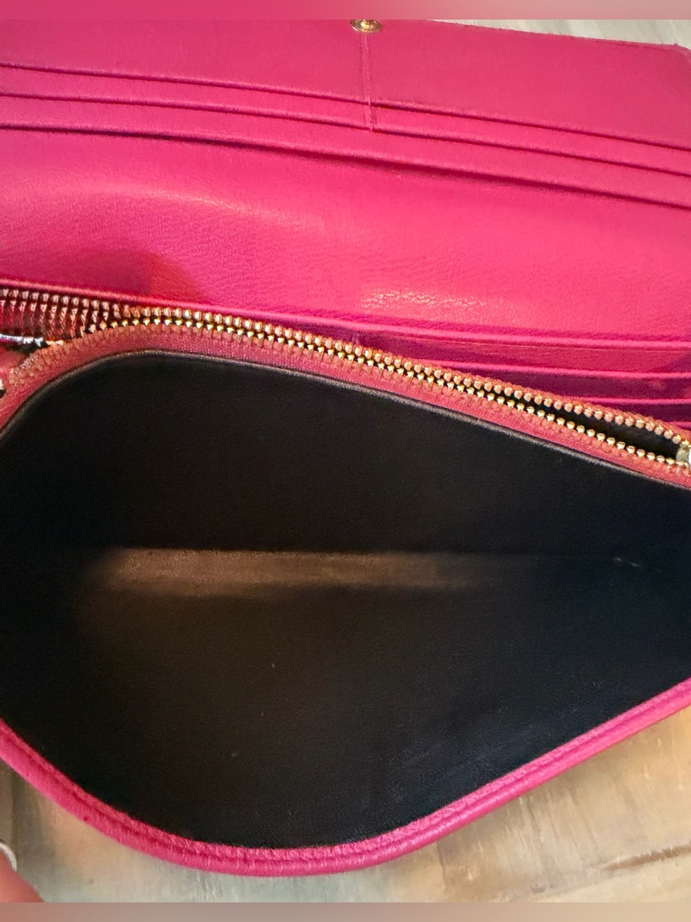 Loewe Anagram Leather Continental Flap Long Wallet Fuchsia - Picture 15 of 16